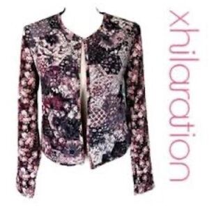 Xhiliration Cropped Pink Summer Floral lightweight blazer jacket size small